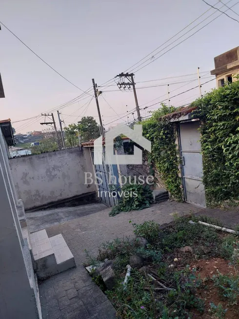 Foto 1 de Casa com 3 Quartos à venda, 268m² em Vila Campestre, São Paulo