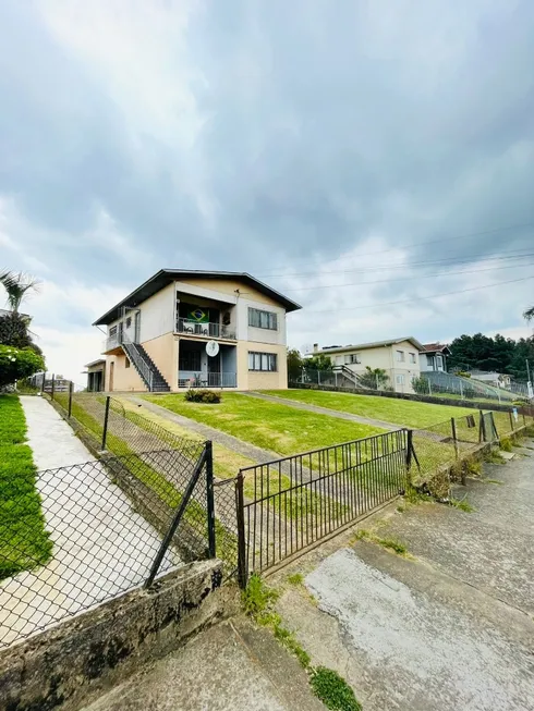 Foto 1 de Lote/Terreno à venda em Sagrada Família, Caxias do Sul