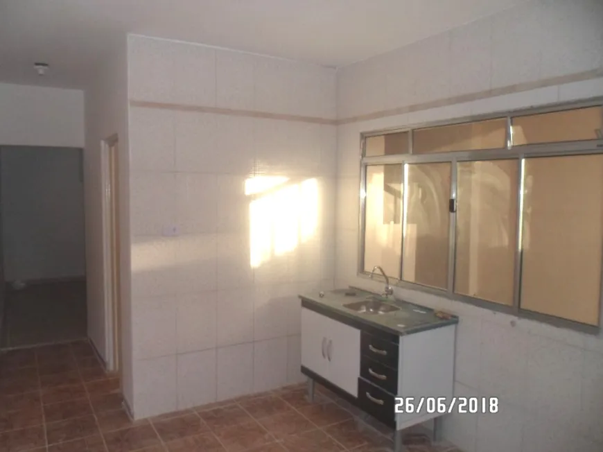 Foto 1 de Casa com 2 Quartos para alugar, 10m² em Cangaíba, São Paulo