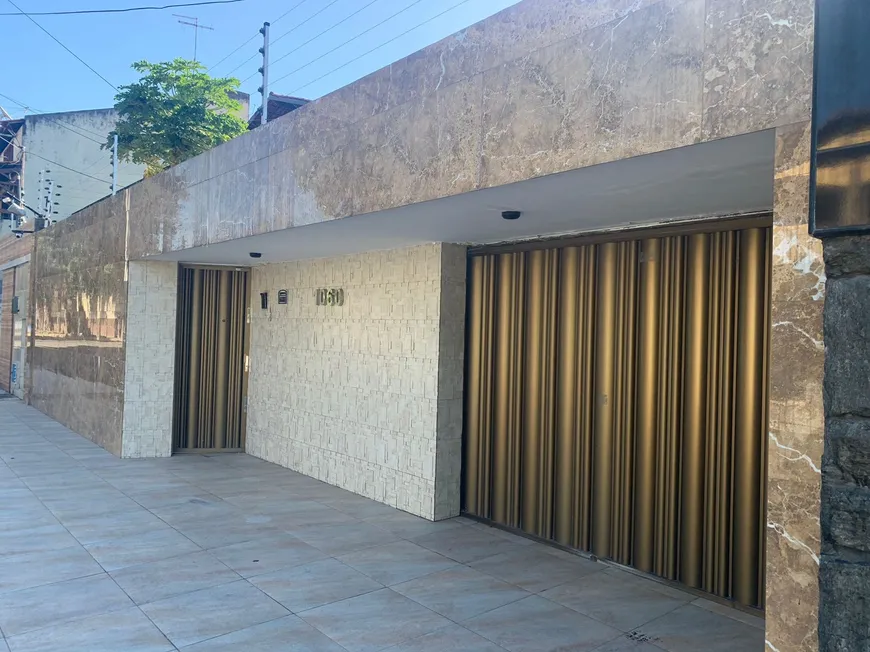 Foto 1 de Casa com 4 Quartos à venda, 396m² em Parquelândia, Fortaleza