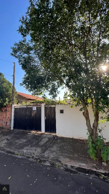 Foto 1 de Casa com 2 Quartos à venda, 70m² em Colinas Park II, Birigui