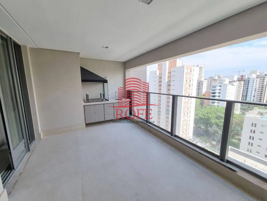 Foto 1 de Apartamento com 4 Quartos para alugar, 232m² em Campo Belo, São Paulo