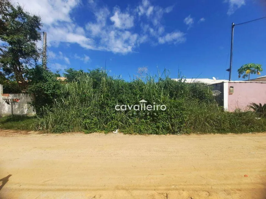 Foto 1 de Lote/Terreno à venda, 360m² em Jacaroá, Maricá