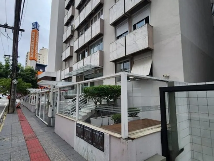 Foto 1 de Apartamento com 2 Quartos à venda, 64m² em Centro, Florianópolis