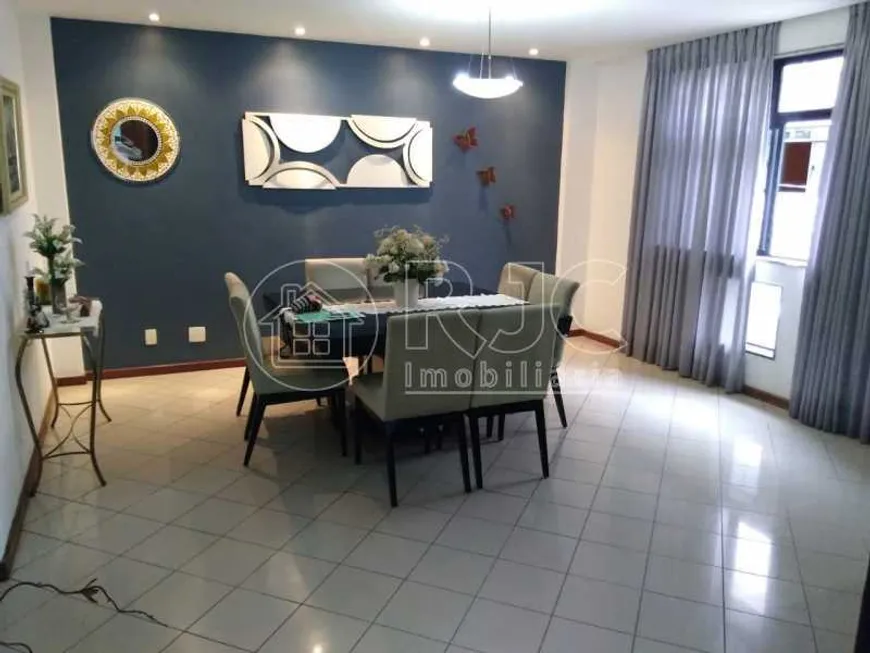 Foto 1 de Casa de Condomínio com 4 Quartos à venda, 238m² em Tijuca, Rio de Janeiro
