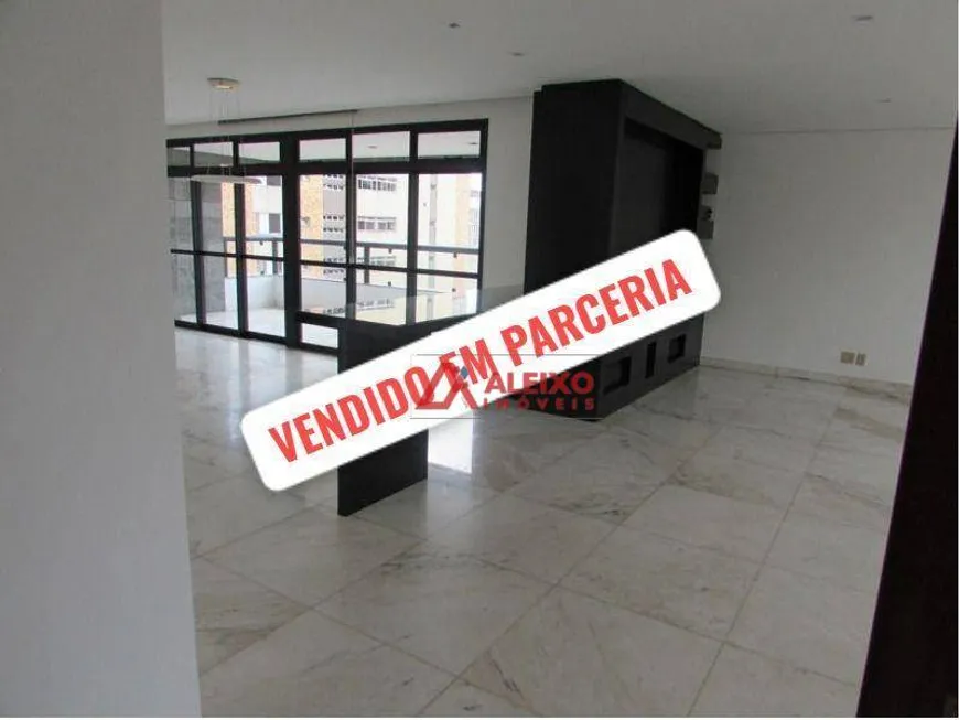 Foto 1 de Apartamento com 4 Quartos à venda, 256m² em Lourdes, Belo Horizonte