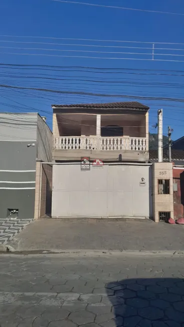 Foto 1 de Casa com 4 Quartos à venda, 180m² em Vila Nossa Senhora Aparecida, Caraguatatuba