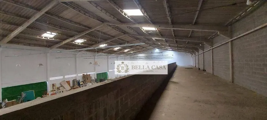 Foto 1 de Galpão/Depósito/Armazém para venda ou aluguel, 1000m² em Fazendinha, Araruama