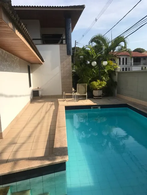 Foto 1 de Casa com 7 Quartos à venda, 750m² em Mata da Praia, Vitória