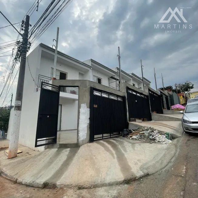 Foto 1 de Sobrado com 2 Quartos à venda, 65m² em Jardim D'abril, Osasco