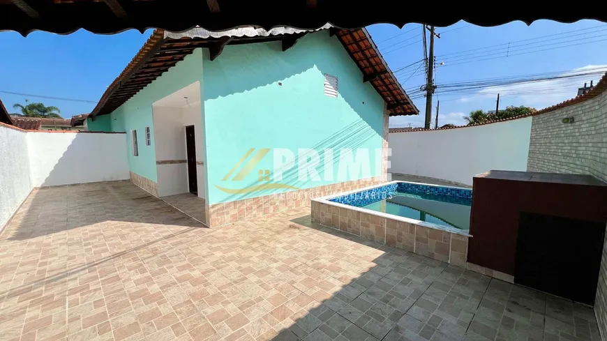 Foto 1 de Casa com 2 Quartos à venda, 60m² em Balneario Itaguai, Mongaguá