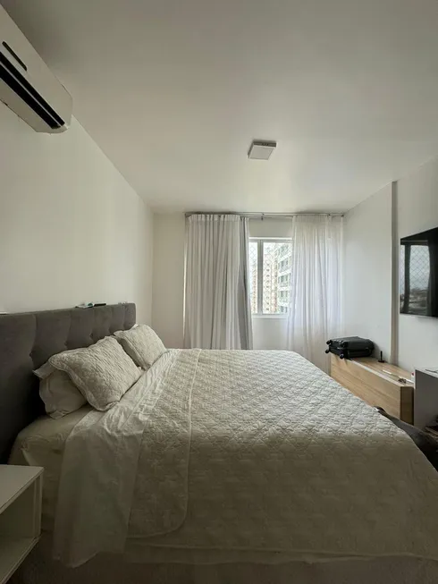 Foto 1 de Apartamento com 3 Quartos à venda, 130m² em Parque Dez de Novembro, Manaus