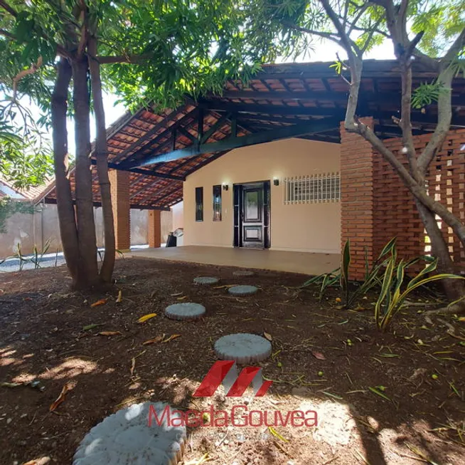 Foto 1 de Casa com 3 Quartos à venda, 179m² em Vilage Flamboyant, Cuiabá