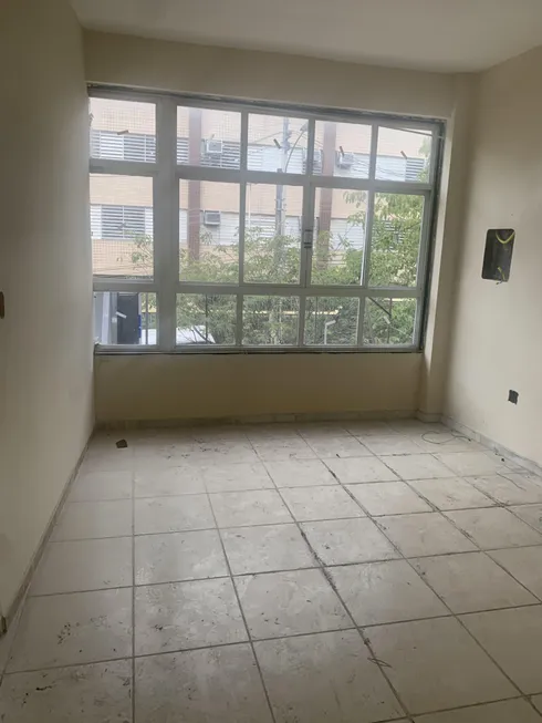 Foto 1 de Ponto Comercial com 8 Quartos para alugar, 100m² em Taquara, Rio de Janeiro