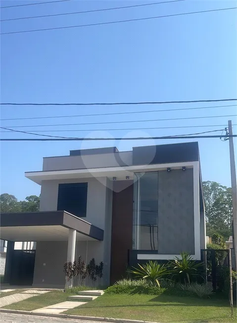 Foto 1 de Casa de Condomínio com 3 Quartos à venda, 264m² em Vila São Paulo, Mogi das Cruzes