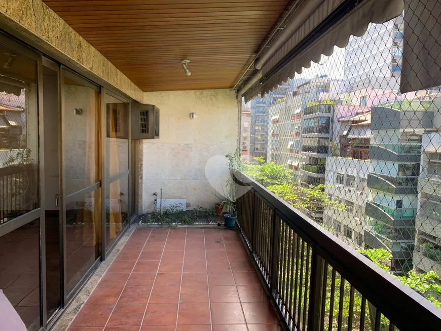 Foto 1 de Apartamento com 4 Quartos à venda, 238m² em Leblon, Rio de Janeiro