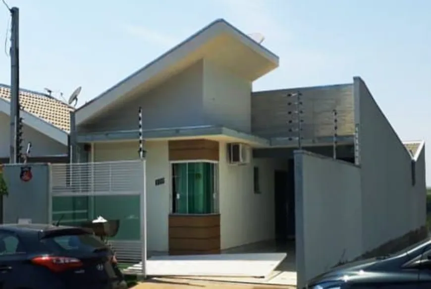 Foto 1 de Casa com 3 Quartos à venda, 105m² em , Marialva