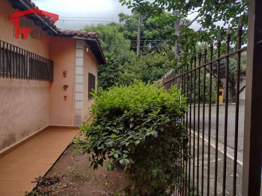 Foto 1 de Casa com 3 Quartos à venda, 240m² em Parque São Domingos, São Paulo