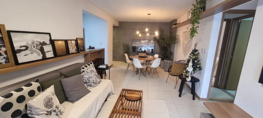 Foto 1 de Apartamento com 2 Quartos à venda, 87m² em Armação, Salvador