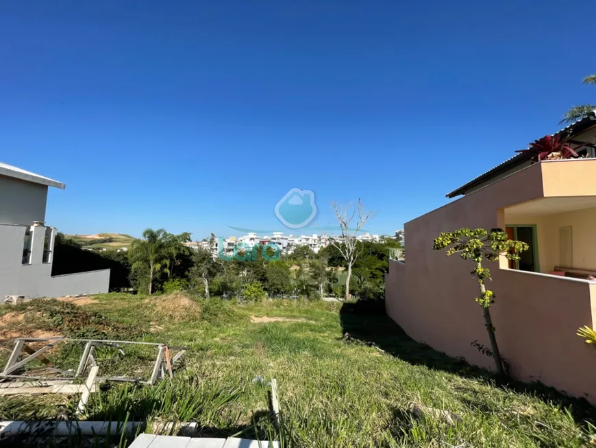 Foto 1 de Lote/Terreno à venda, 290m² em Lagoa, Macaé