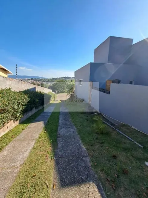 Foto 1 de Casa de Condomínio com 5 Quartos à venda, 300m² em Portal do Sol, Jundiaí