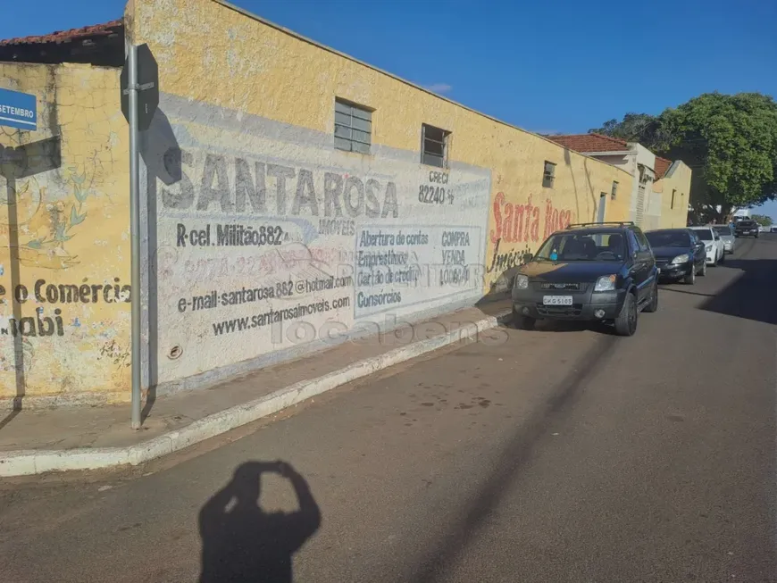 Foto 1 de Galpão/Depósito/Armazém à venda, 200m² em Centro, Tanabi