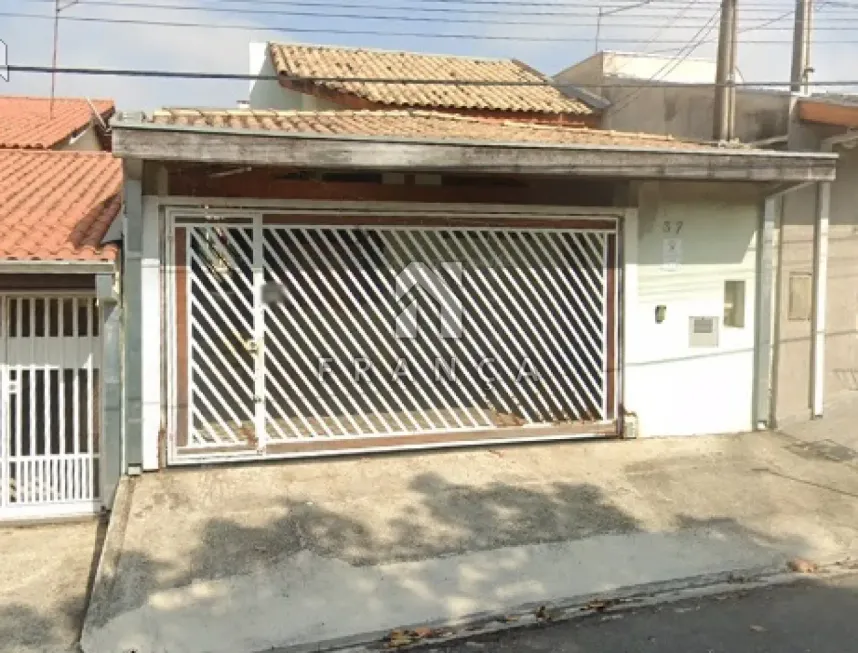 Foto 1 de Casa com 3 Quartos para alugar, 350m² em Loteamento Villa Branca, Jacareí