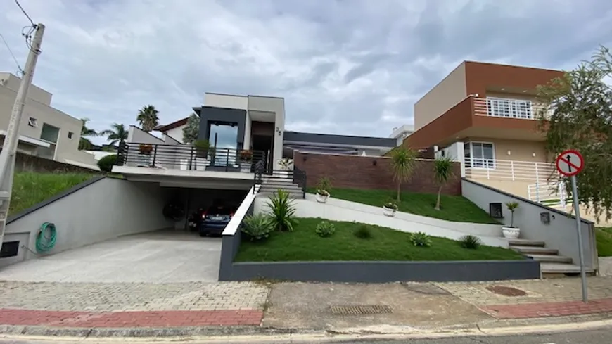 Foto 1 de Casa de Condomínio com 3 Quartos à venda, 450m² em Condomínio Residencial Jaguary , São José dos Campos