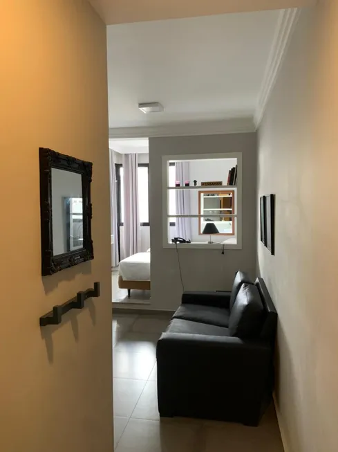 Foto 1 de Flat com 1 Quarto para alugar, 27m² em Cerqueira César, São Paulo