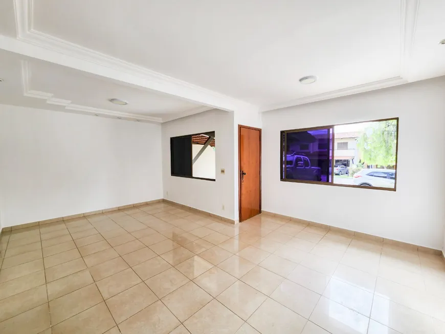 Foto 1 de Imóvel Comercial com 4 Quartos à venda, 160m² em Jardim Vitoria, Goiânia