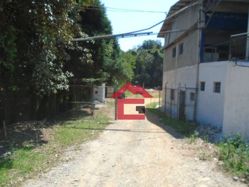 Foto 1 de Lote/Terreno para alugar, 2000m² em Jardim dos Pereiras, Cotia