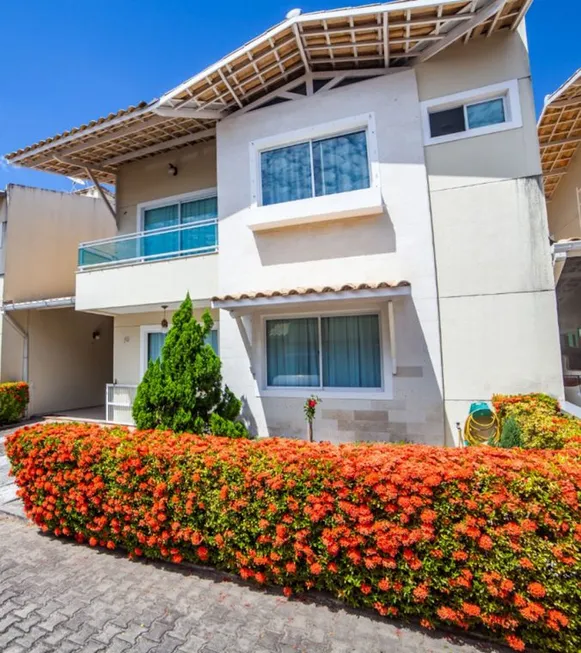 Foto 1 de Casa com 3 Quartos à venda, 188m² em Cidade dos Funcionários, Fortaleza