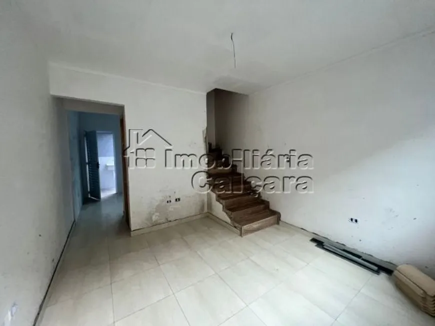 Foto 1 de Casa de Condomínio com 2 Quartos à venda, 52m² em Jardim Real, Praia Grande