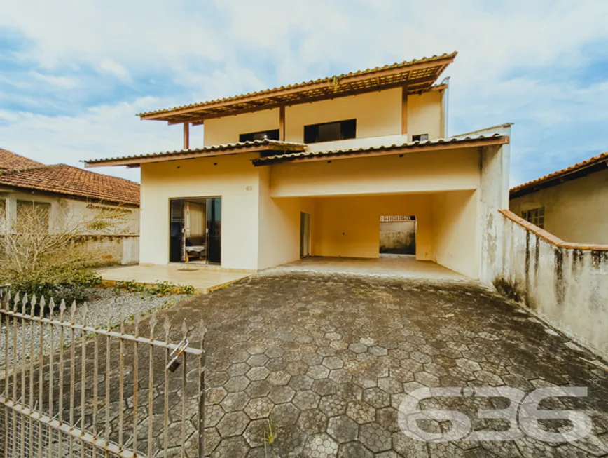 Foto 1 de Sobrado com 2 Quartos à venda, 140m² em Centro, Balneário Barra do Sul