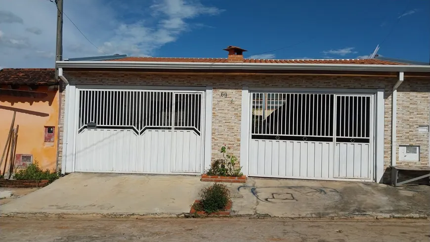 Foto 1 de Casa com 3 Quartos à venda, 250m² em Recanto Feliz, Elias Fausto