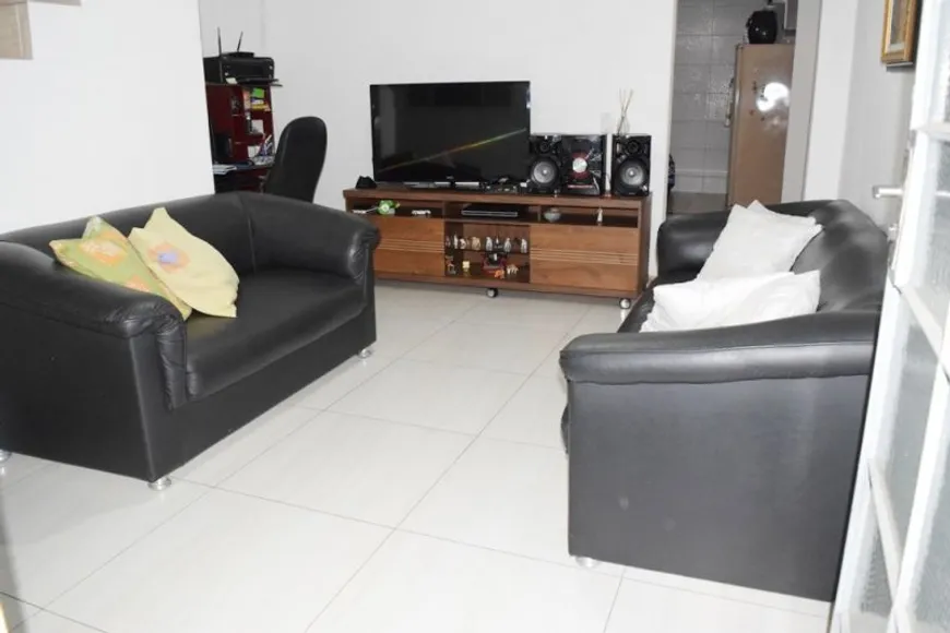 Foto 1 de Casa de Condomínio com 2 Quartos à venda, 68m² em Candelaria, Belo Horizonte