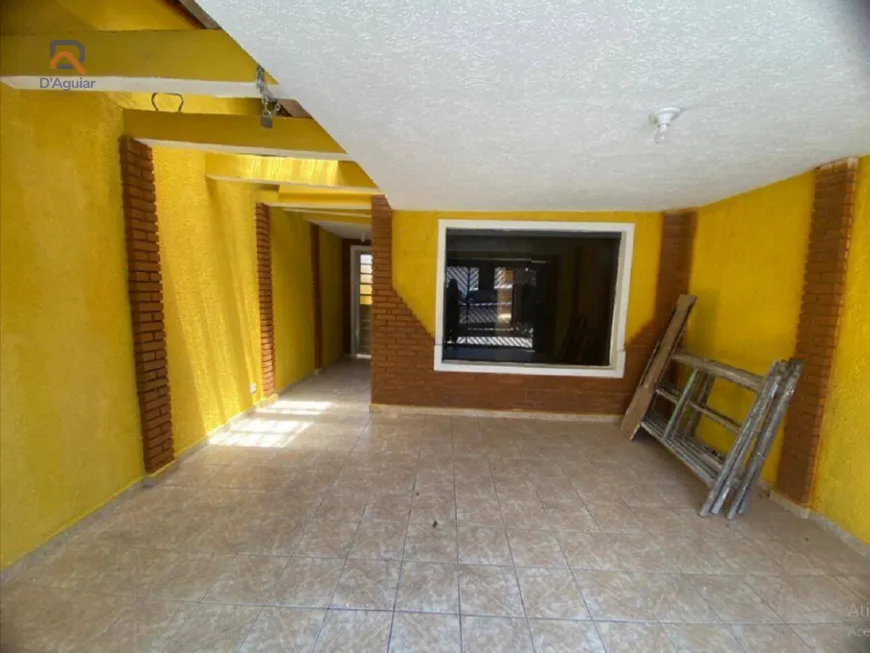 Foto 1 de Sobrado com 3 Quartos para alugar, 120m² em Bortolândia, São Paulo