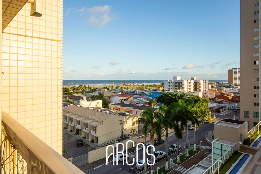 Foto 1 de Apartamento com 2 Quartos à venda, 76m² em Atalaia, Aracaju