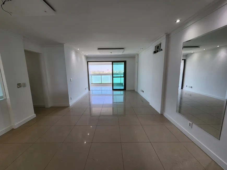 Foto 1 de Apartamento com 4 Quartos à venda, 158m² em Jacarepaguá, Rio de Janeiro