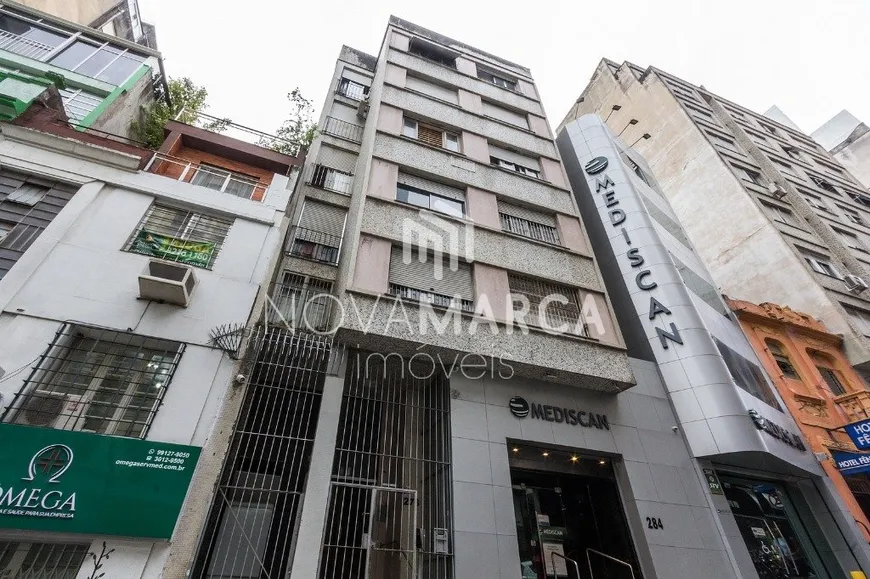 Foto 1 de Apartamento com 3 Quartos à venda, 101m² em Centro Histórico, Porto Alegre
