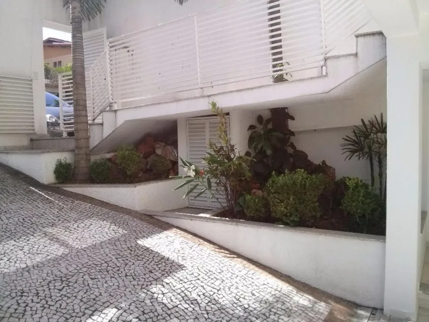 Foto 1 de Casa com 4 Quartos à venda, 250m² em Vila Madalena, São Paulo