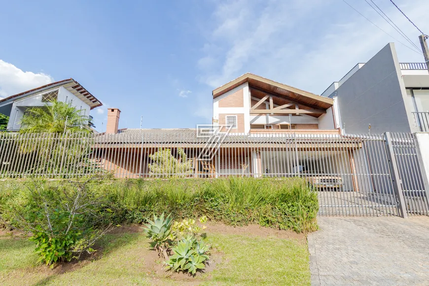Foto 1 de Casa com 3 Quartos à venda, 262m² em Campo Comprido, Curitiba