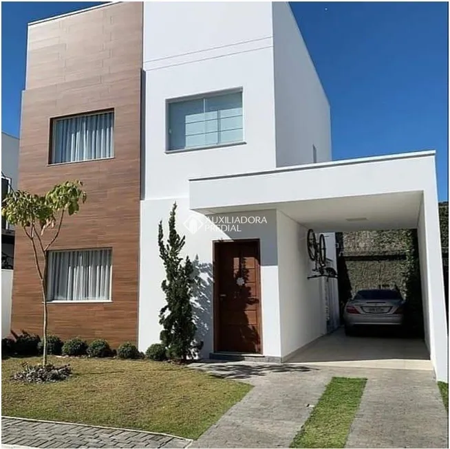 Foto 1 de Casa de Condomínio com 3 Quartos à venda, 129m² em Barra, Balneário Camboriú