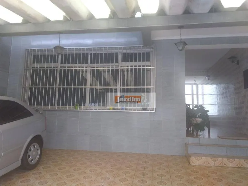 Foto 1 de Sobrado com 3 Quartos para venda ou aluguel, 250m² em Jardim Fenix, São Bernardo do Campo