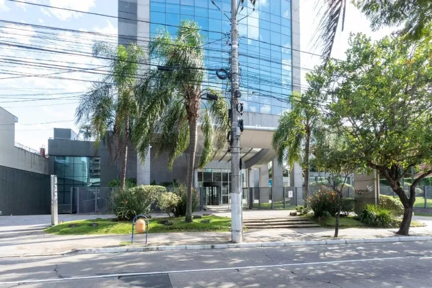 Foto 1 de Sala Comercial para alugar, 426m² em São João, Porto Alegre