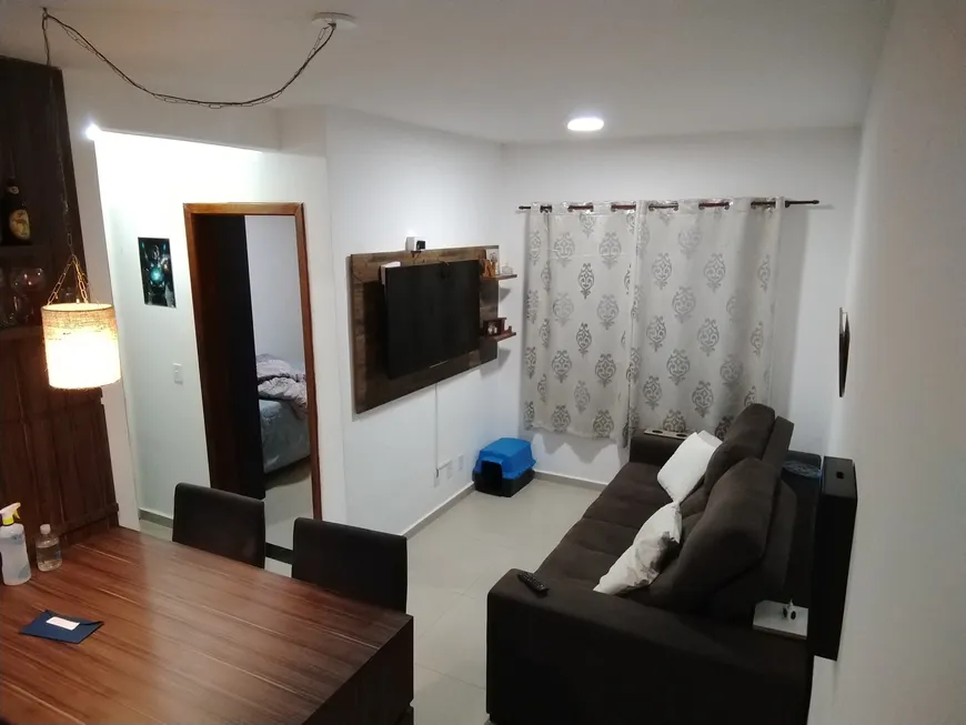 Foto 1 de Apartamento com 2 Quartos à venda, 48m² em Durando Mumare Mailasqui, São Roque