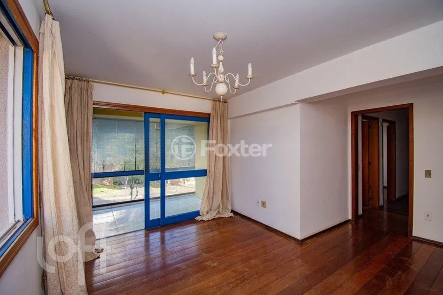 Foto 1 de Apartamento com 3 Quartos à venda, 102m² em Chácara das Pedras, Porto Alegre