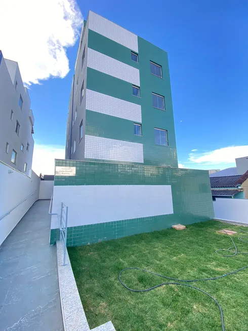 Foto 1 de Apartamento com 2 Quartos à venda, 50m² em Candelaria, Belo Horizonte