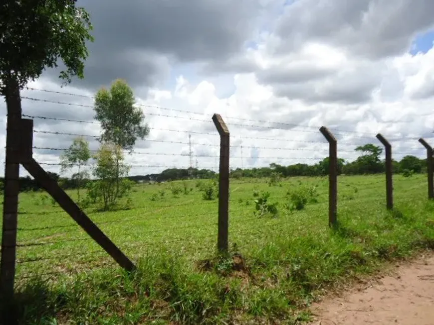 Foto 1 de Fazenda/Sítio à venda, 167330m² em Ceat, São Carlos