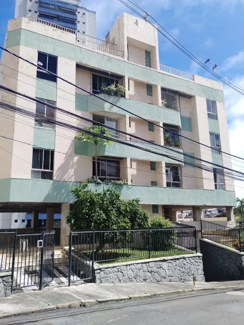 Foto 1 de Apartamento com 2 Quartos para alugar, 77m² em Rio Vermelho, Salvador